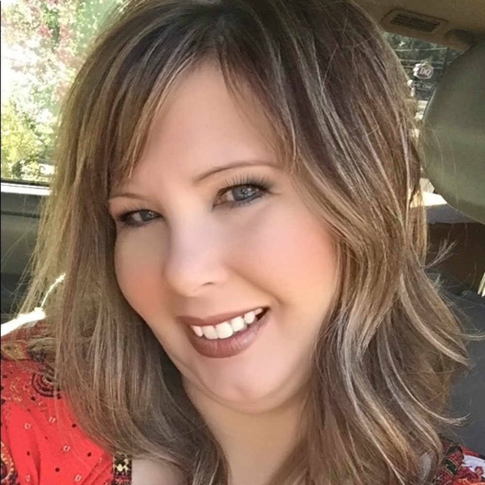 Meet your Posher, Lynette